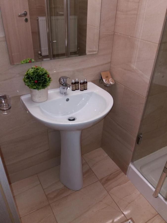 Park Luxury Rooms Предеал Екстериор снимка